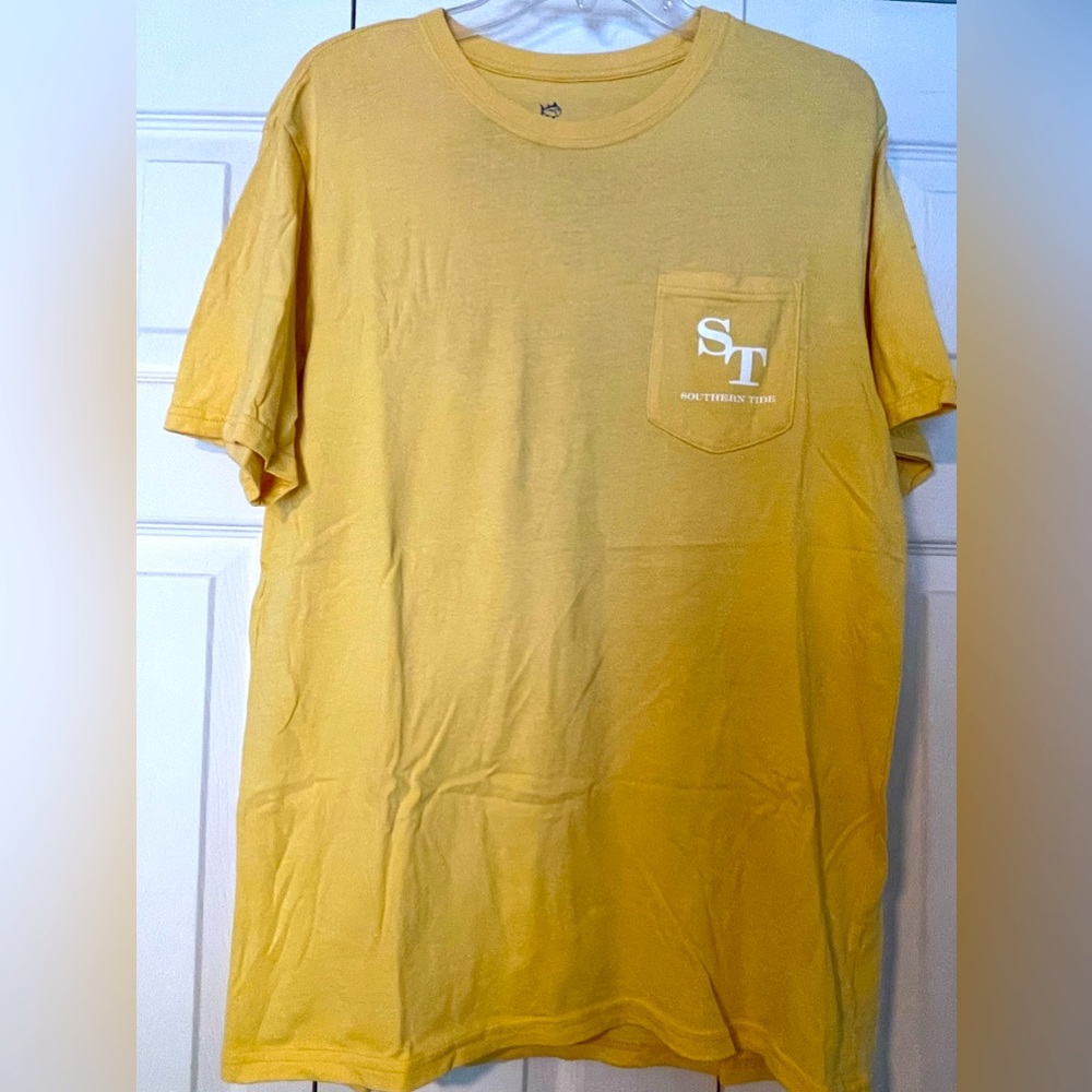 Southern Tide T-shirt
